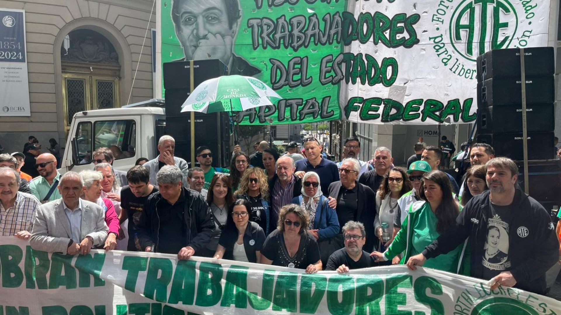 5/12  - Paro y movilización a Plaza de Mayo: La patria no se vende